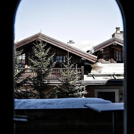 Des Trois Vallees Hotel